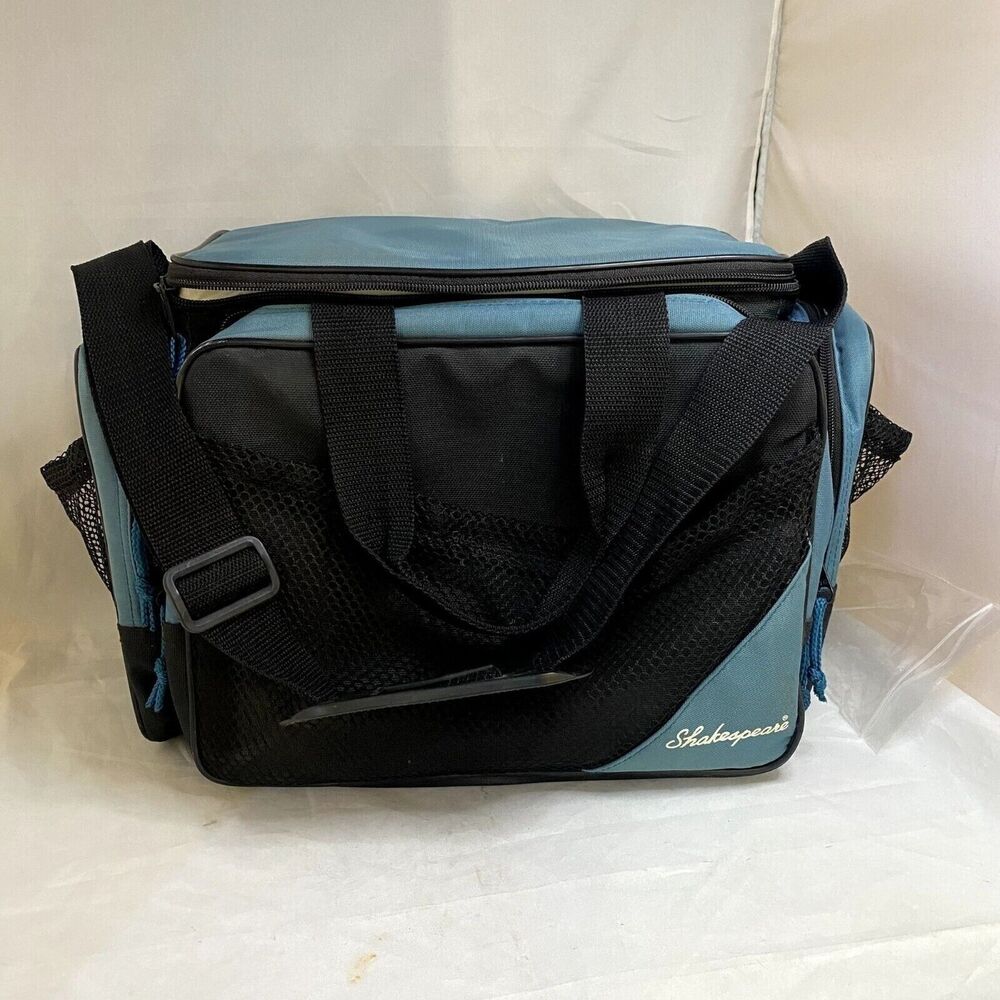#7043 Shakespeare Green Nylon Camera Bag 16x9x11